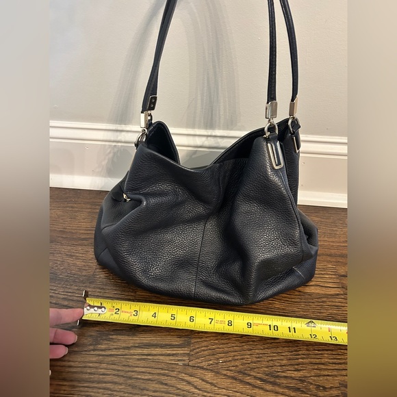 RARE Vintage Coach Phoebe madison navy blue Shoulder Bag In Pebble Leather - Picture 11 of 12